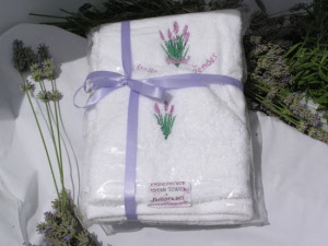 Embroidered Hand Towel & Flannel set 